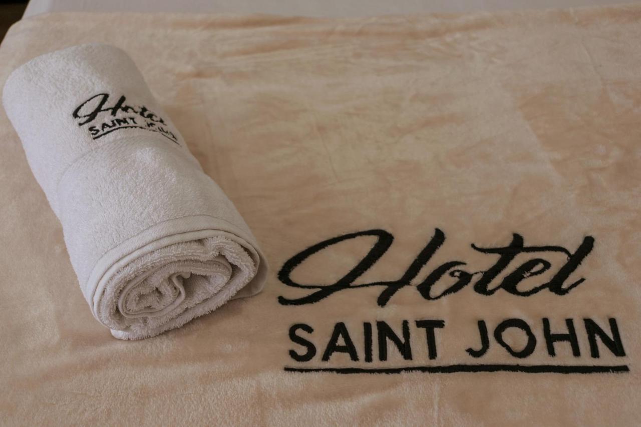 Hotel Saint John Medellin Exterior photo